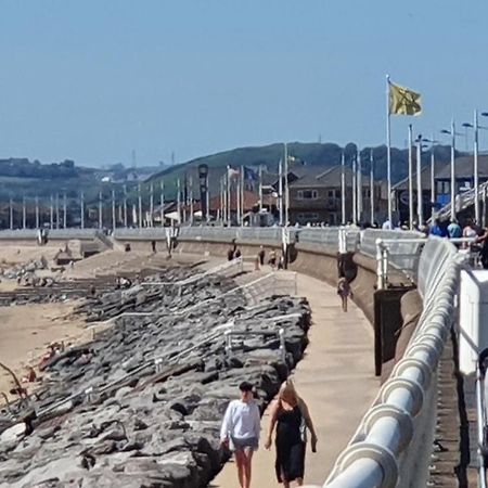 Beach Break Aberavon Holiday Home By The Sea Port Talbot Buitenkant foto