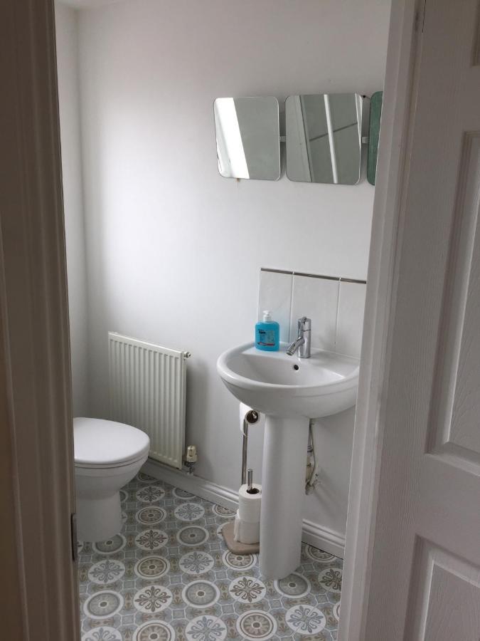 Beach Break Aberavon Holiday Home By The Sea Port Talbot Buitenkant foto