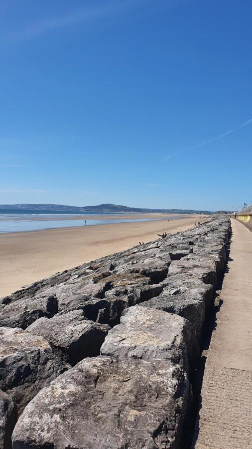 Beach Break Aberavon Holiday Home By The Sea Port Talbot Buitenkant foto